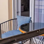 Center By Apartamento *