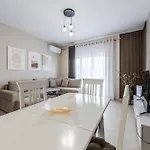 Apartamento Center By