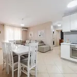 Center By Apartamento Vlorë