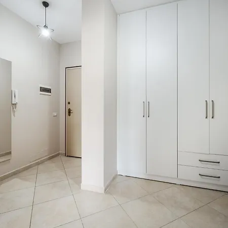 Apartment Center By Vlorë