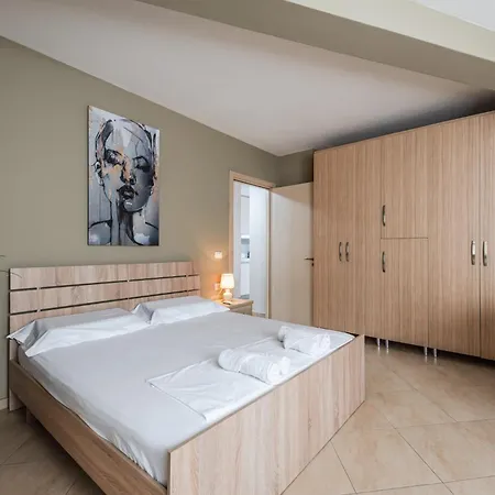 Apartment Center By Vlore