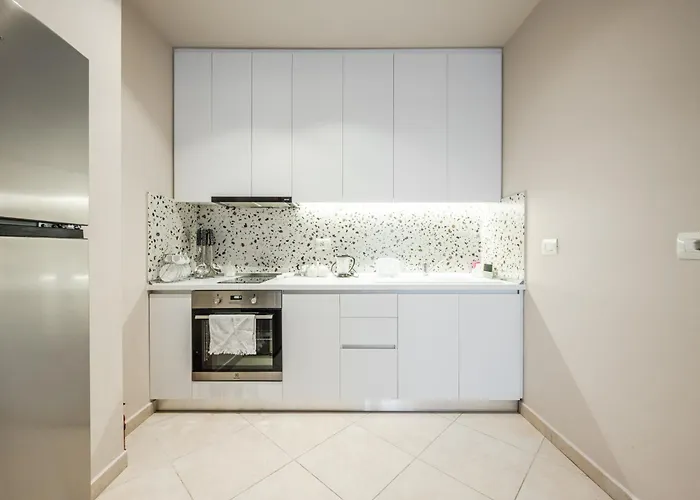 Center By Appartement Vlorë
